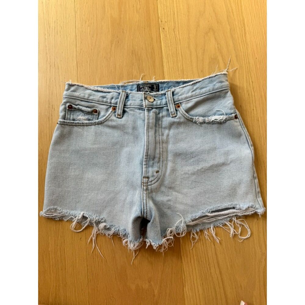 Light Wash Frayed High Rise Denim Shorts